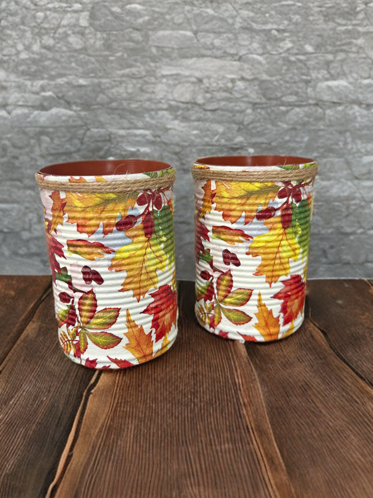 Navy Nature Leaf Umweltfreundliches Kräutergarten-Geschenkset – Ziehen Sie Ihre eigenen Kräuter in recycelten Töpfen, perfektes Geschenk für Gartenliebhaber! Kräuter für die Fensterbank
